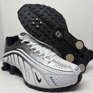 Mens Nike Shox Neymar - Black, White, and Silver